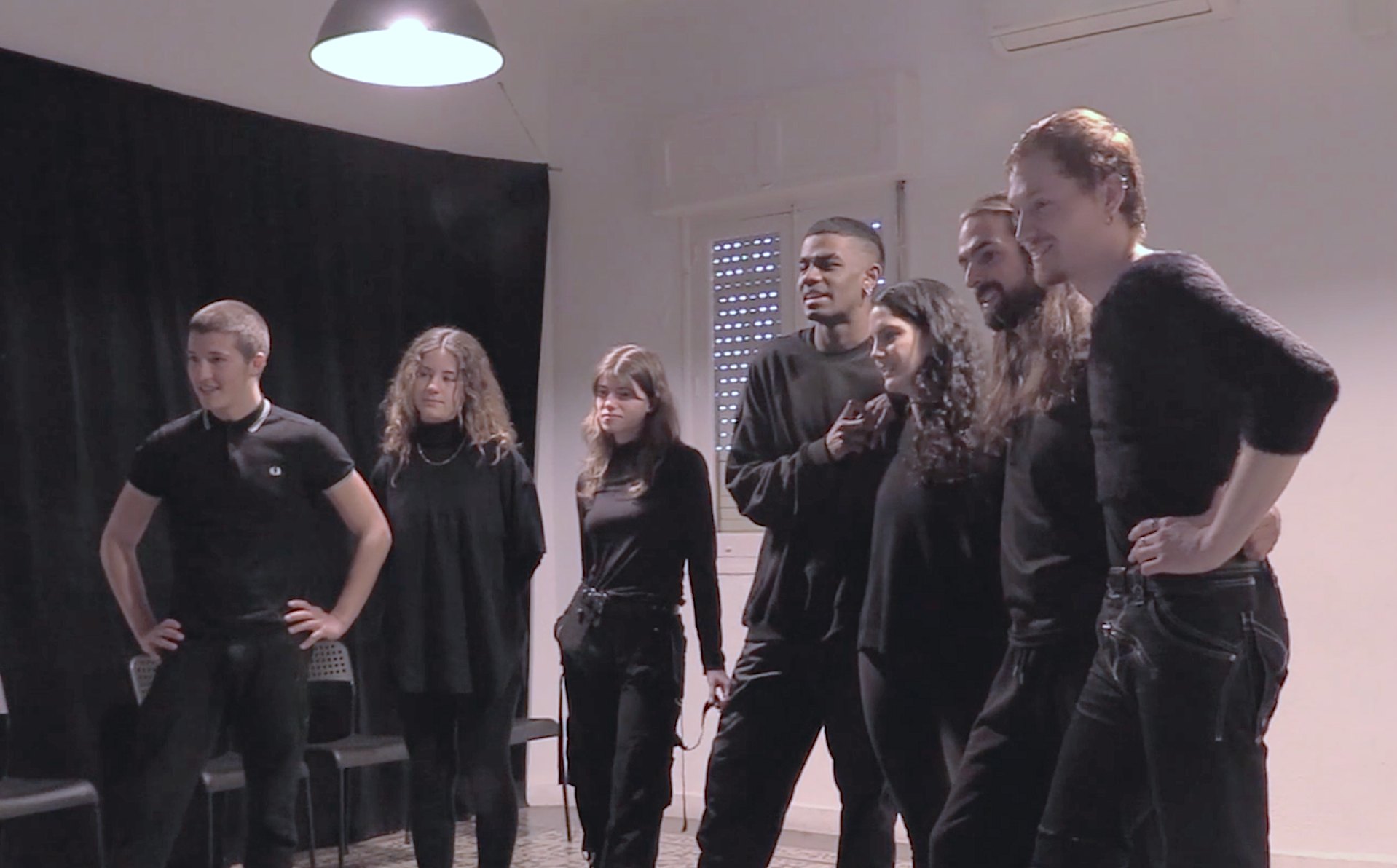 EL LUGAR DE LA PALABRA (creación colectiva) | 1º de Diplomatura (promoción 2022/25)